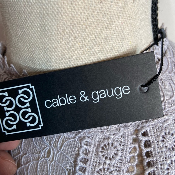 Cable & Gauge Lacey Pale Lavender Halter Keyhole Tank Blouse. Lined. XS - Picture 7 of 7